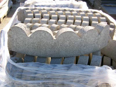 EZ Edge Dry-cast Scallop Livonia Michigan, Patio Blocks Livonia Michigan, Porch Steps Livonia Michigan, Cement Edging Livonia Michigan