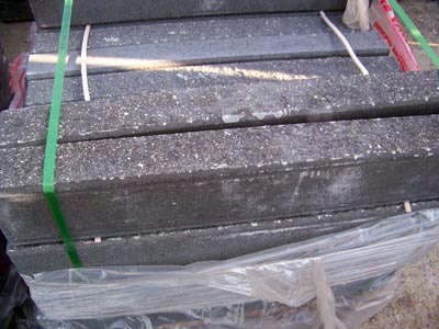 Garden Curbs Livonia Michigan, Patio Blocks Livonia Michigan, Porch Steps Livonia Michigan, Cement Edging Livonia Michigan